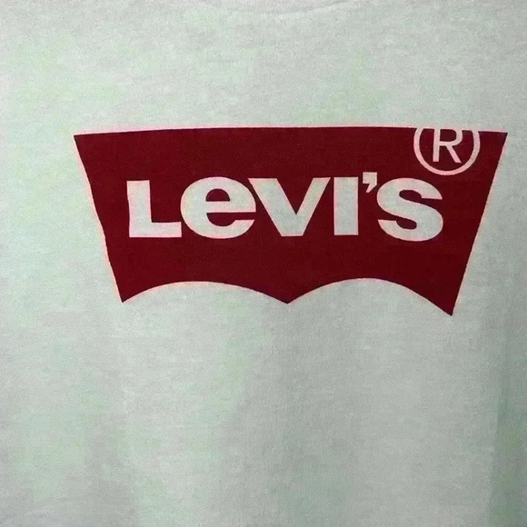 Women's Levi’s short sleeve t-shirt size small - Picture 2 of 8